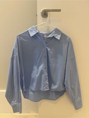 M&L Button-Down Cropped Shirt
